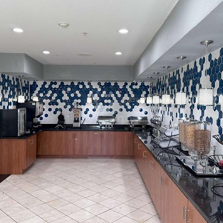 Hotel La Quinta By Wyndham Tulare Exteriér fotografie