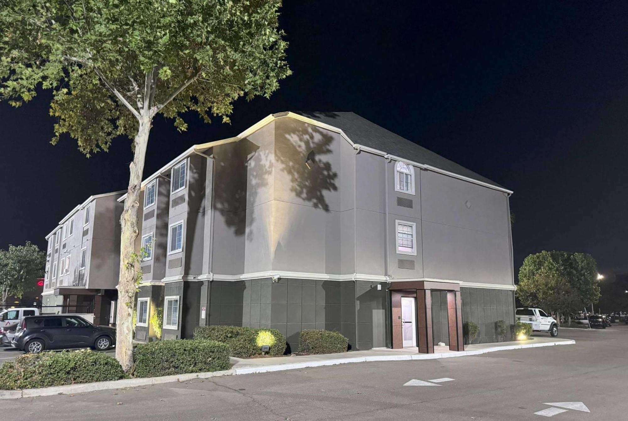 Hotel La Quinta By Wyndham Tulare Exteriér fotografie